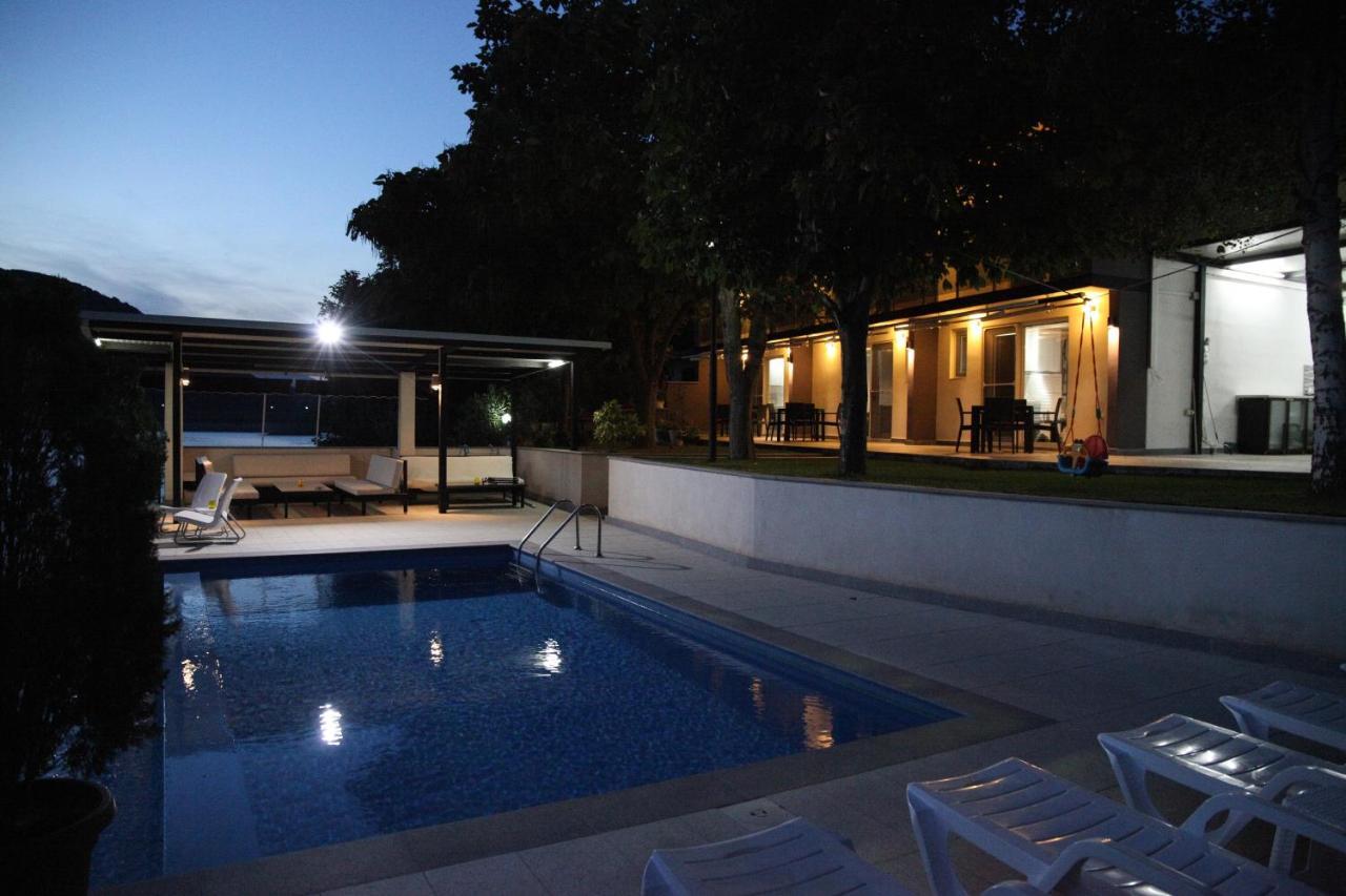 Villa Tikvesh Lake Kavadarci Exterior foto
